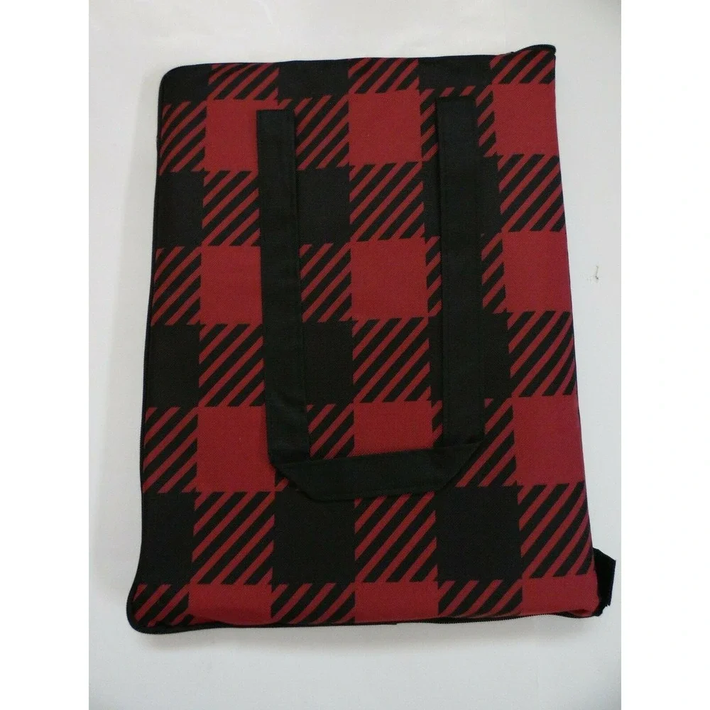 Hammer‎ + Axe Water Resistant Padded Mat, Zip Up Travel Blanket 4.5 x 5.5 foot